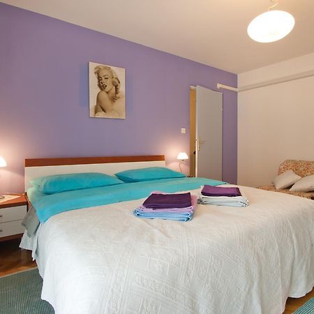 Apartments Neda โปเรช ภายนอก รูปภาพ